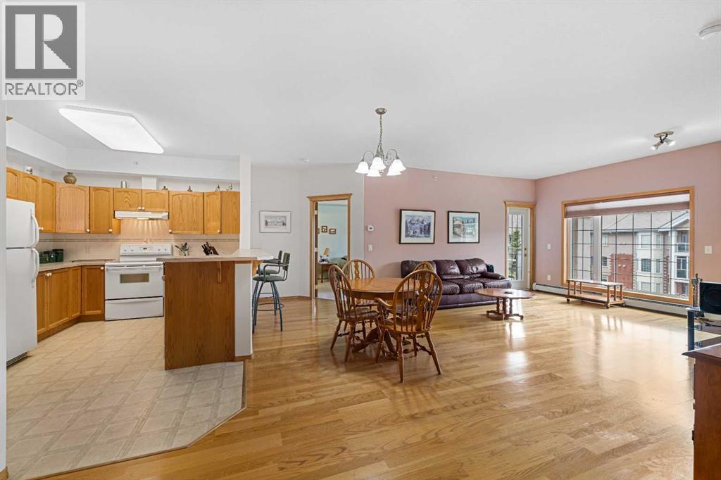 Single Family House for Sale in   Tuscany Springs Boulevard NW Tuscany Calgary 