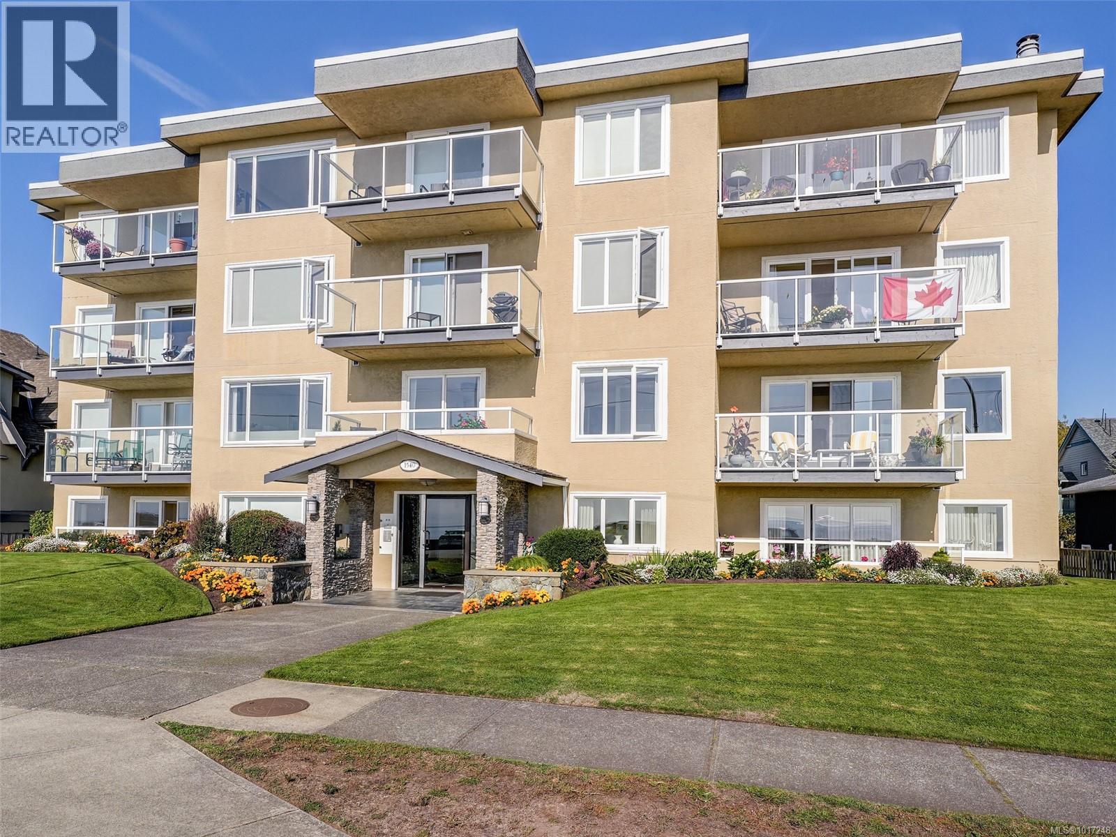 103 1540 Dallas Road, Victoria