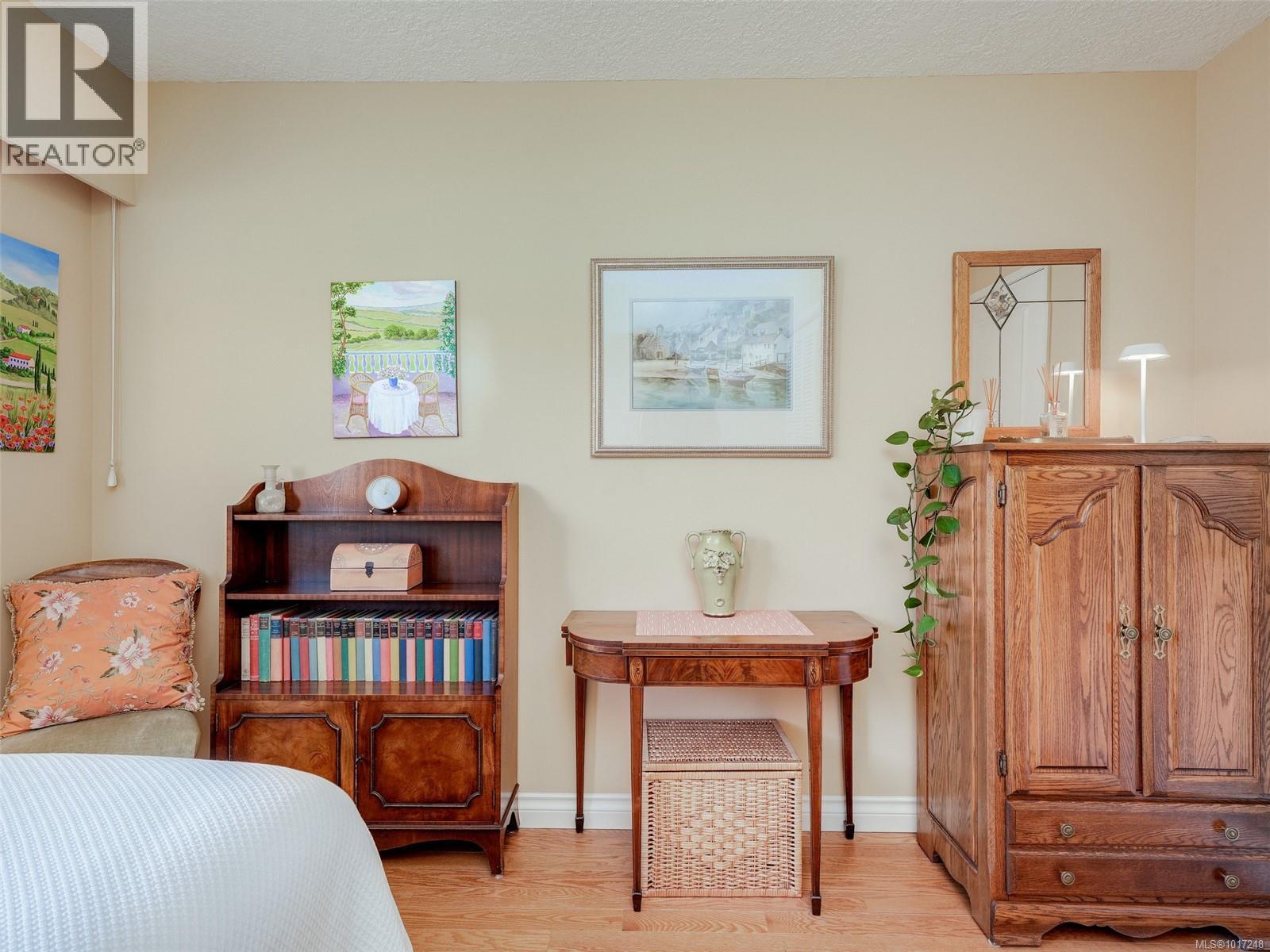 103 1540 Dallas Road, Victoria
