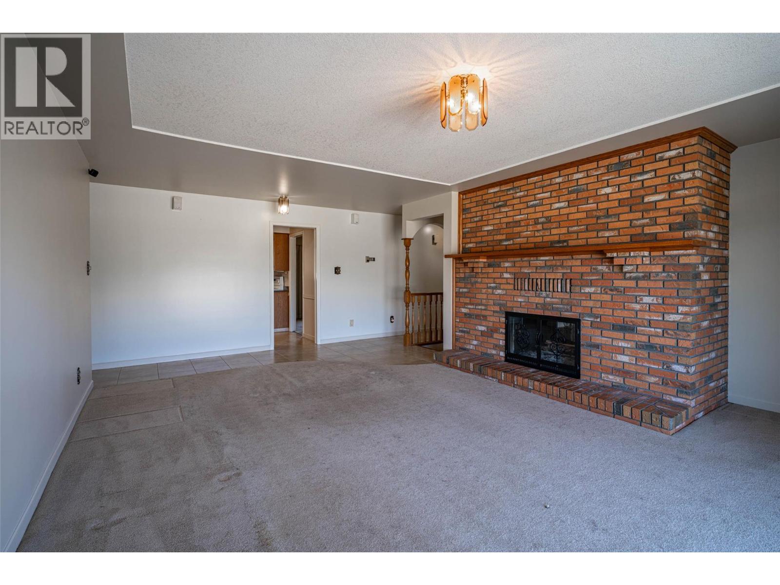 683 Clinton Road, Spallumcheen