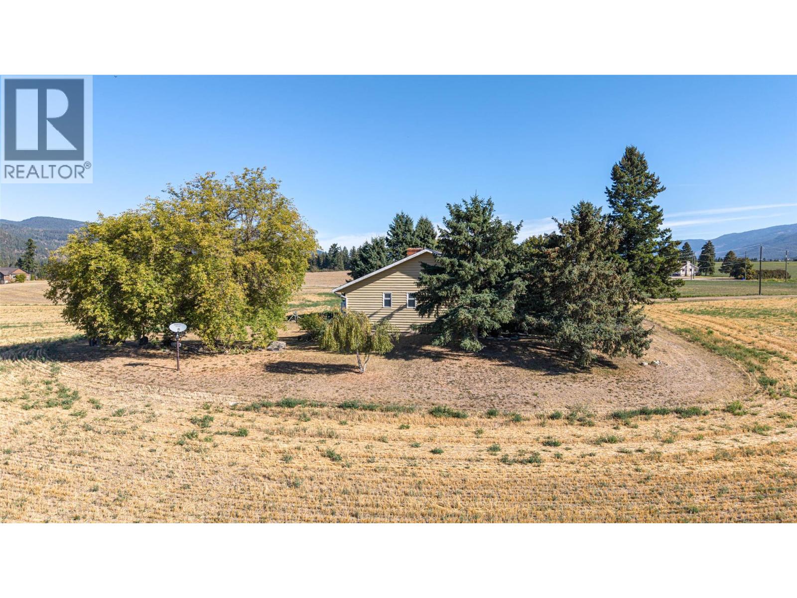  683 Clinton Road, Spallumcheen