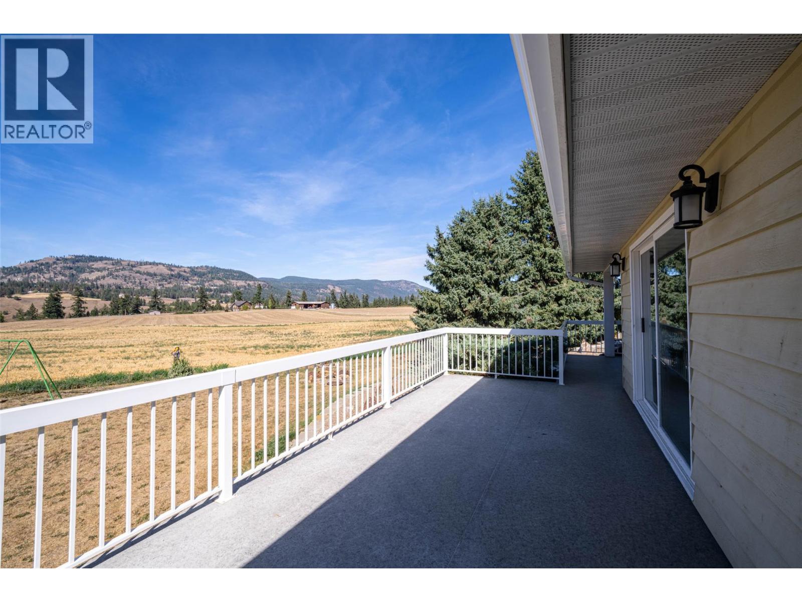  683 Clinton Road, Spallumcheen