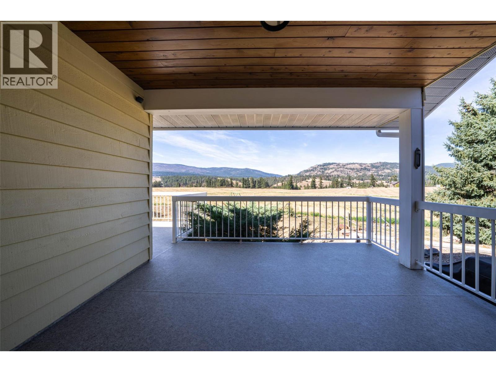  683 Clinton Road, Spallumcheen