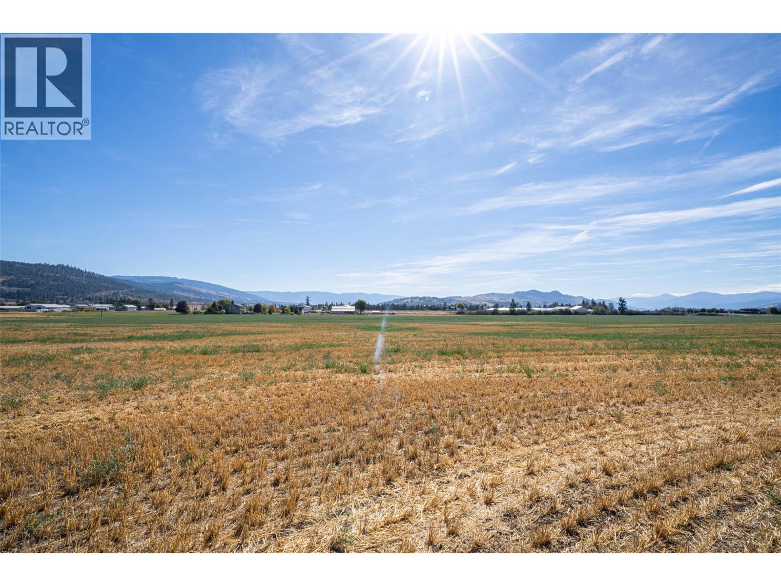  683 Clinton Road, Spallumcheen