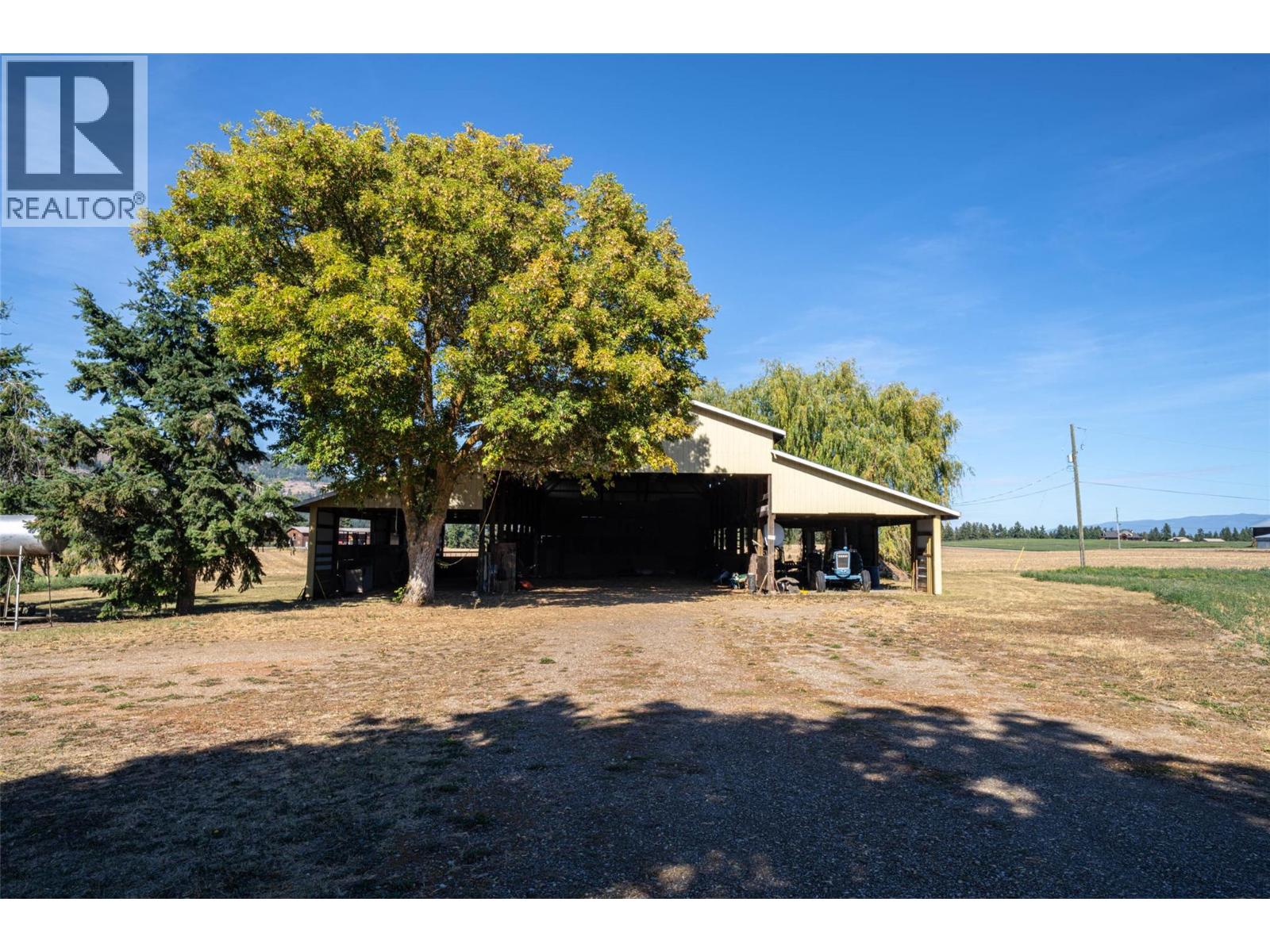  683 Clinton Road, Spallumcheen