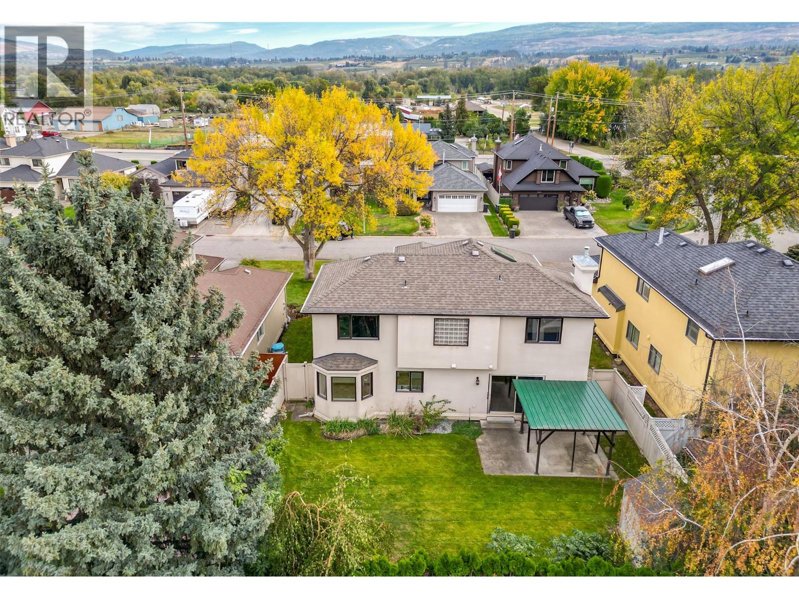  893 Mission Springs Crescent, Kelowna