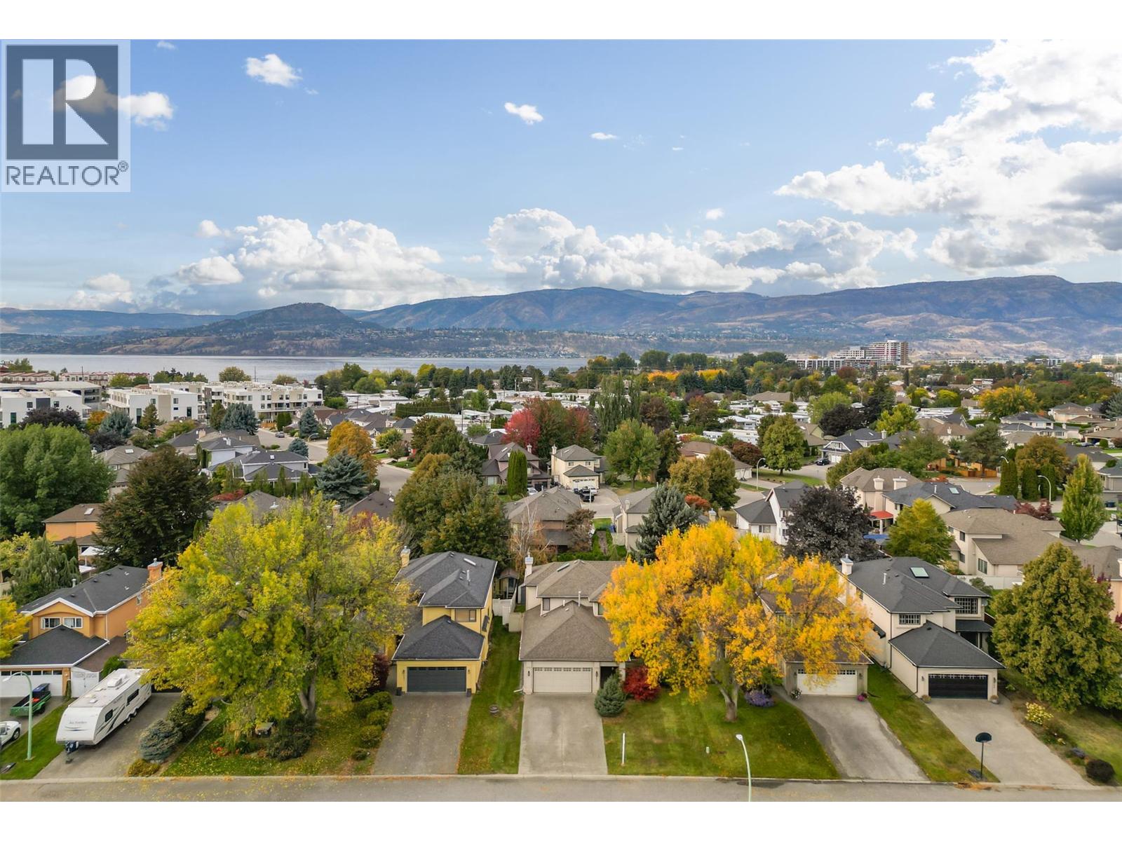  893 Mission Springs Crescent, Kelowna