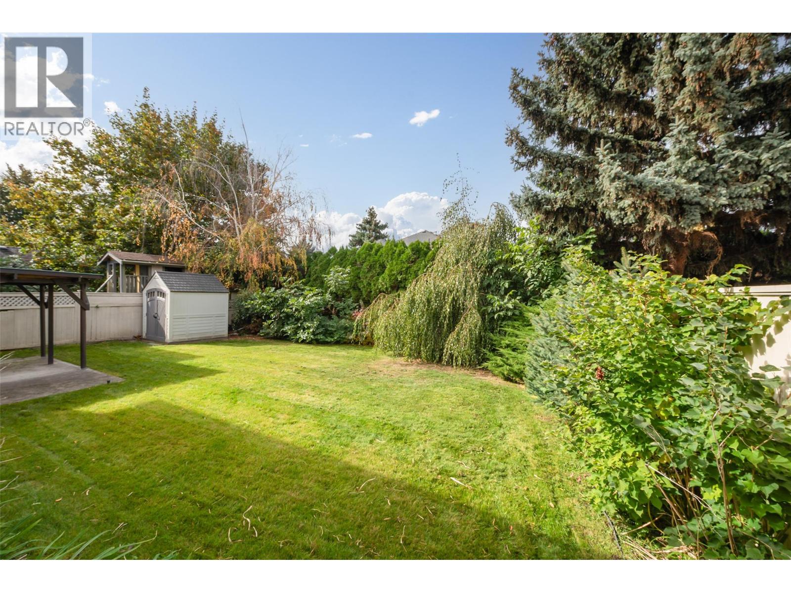  893 Mission Springs Crescent, Kelowna