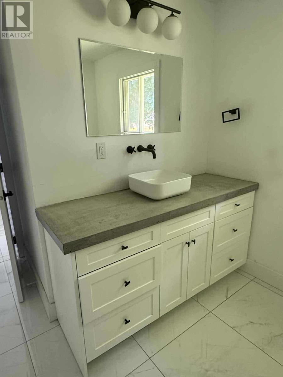 30 PLEASANT STREET - 18