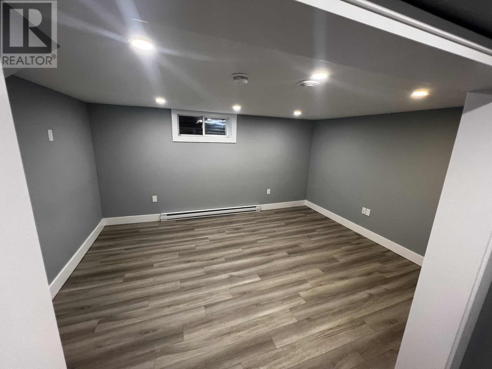 30 PLEASANT STREET - 16