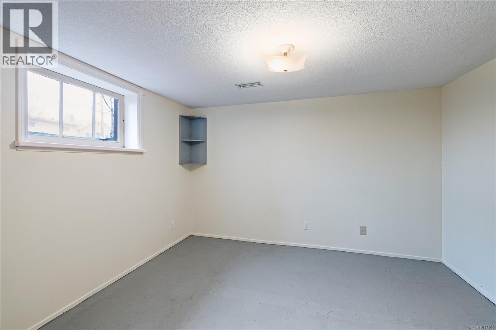 3084 11th Ave, Port Alberni