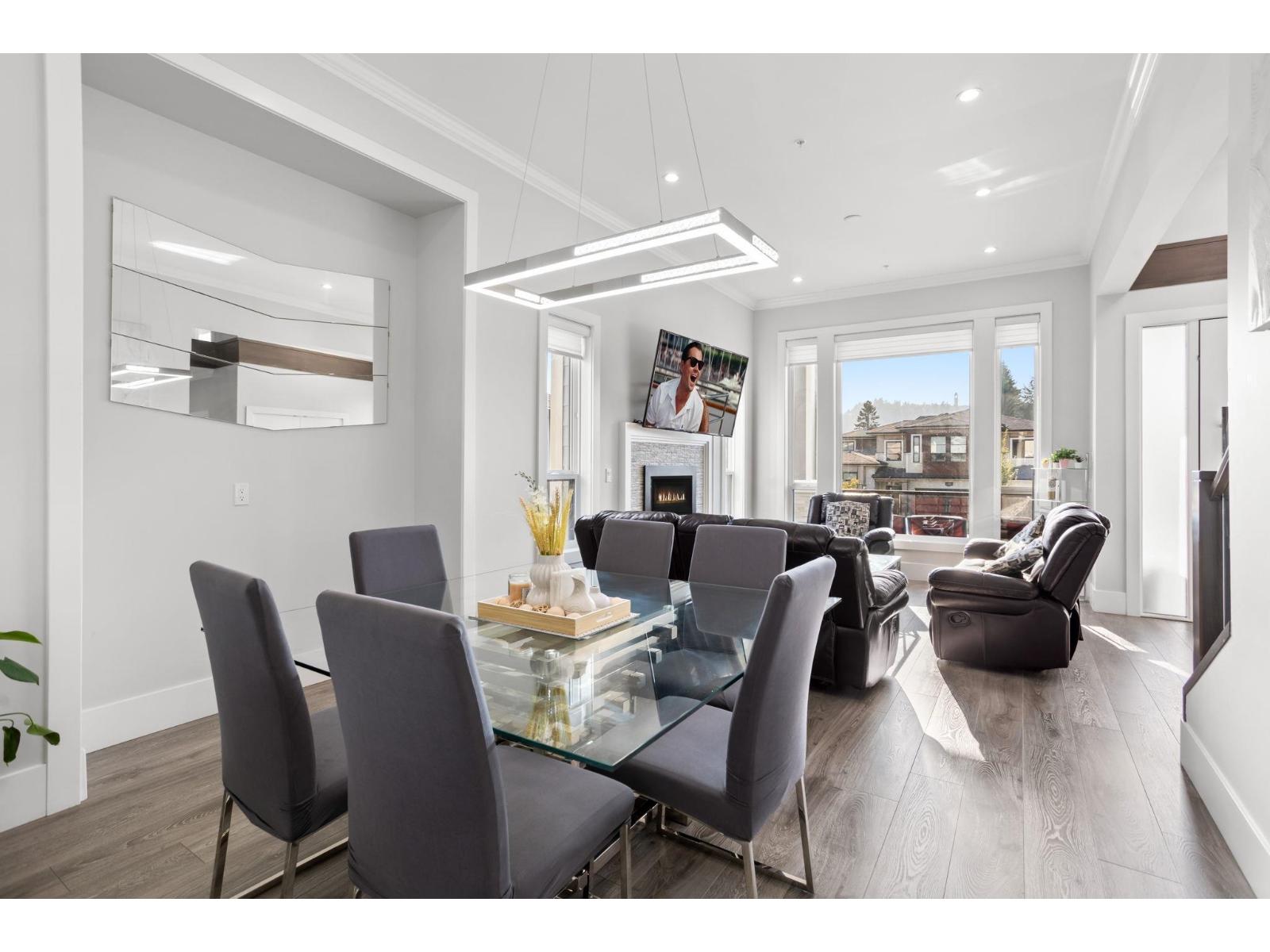 8394 MCTAGGART STREET, Mission