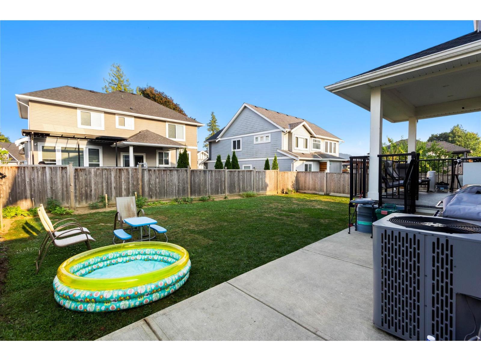 8394 MCTAGGART STREET, Mission