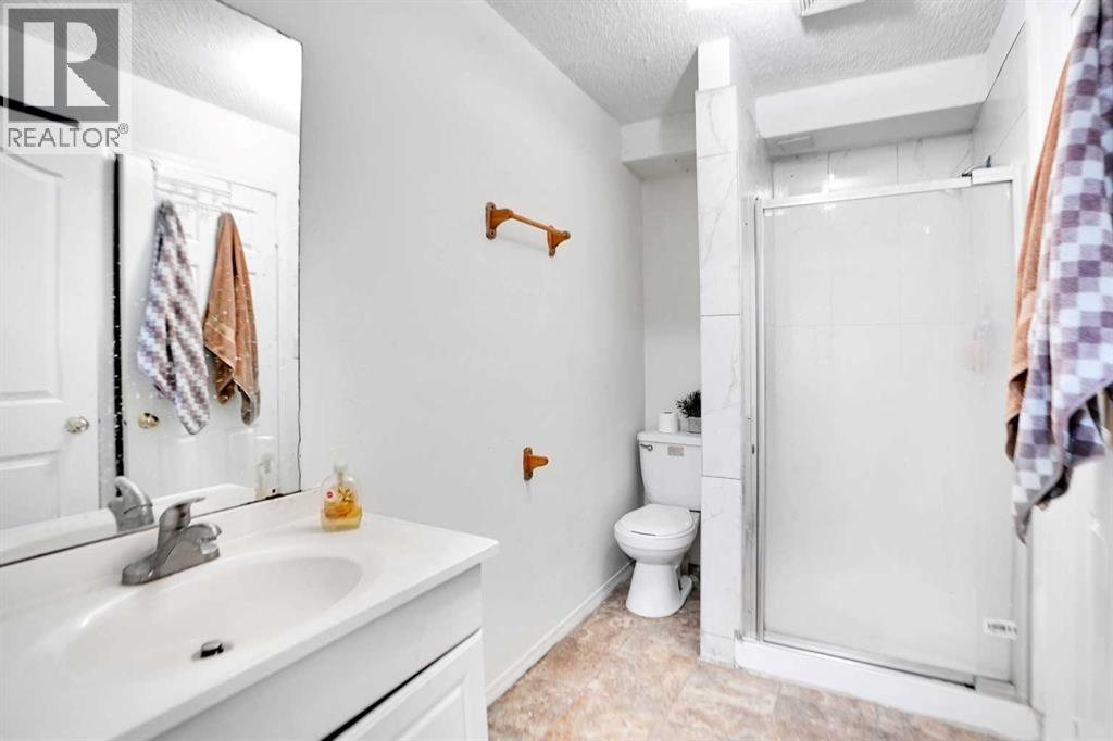 Single Family House Bi-level for Sale in  Martingrove Road Martindale Calgary 