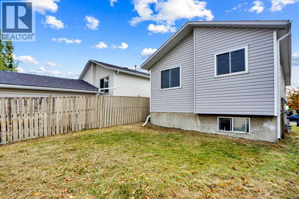 Single Family House Bi-level for Sale in  Martingrove Road Martindale Calgary 