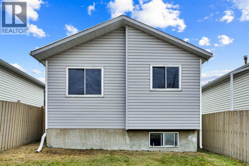 Single Family House Bi-level for Sale in  Martingrove Road Martindale Calgary 