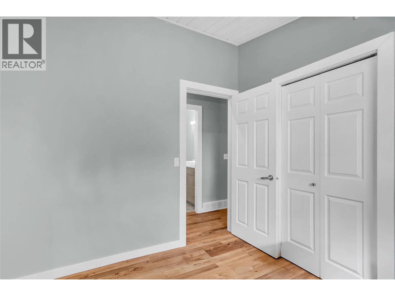  1415 Highland Drive South, Kelowna
