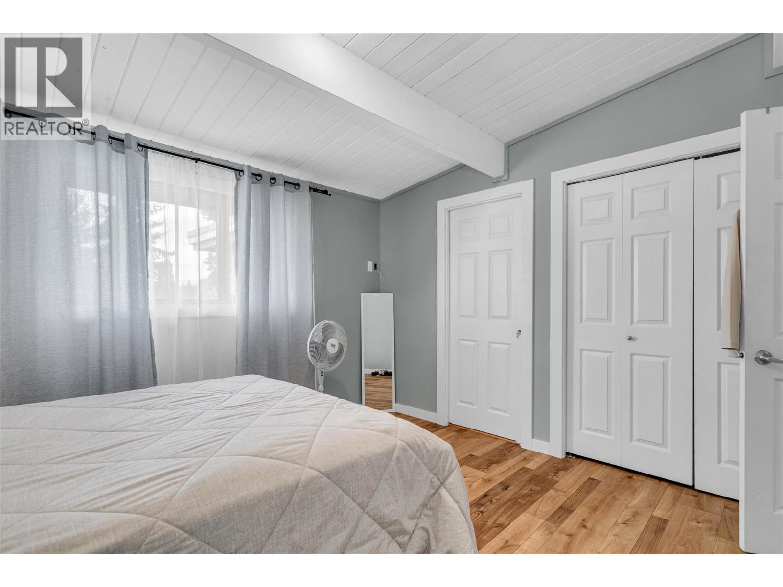  1415 Highland Drive South, Kelowna