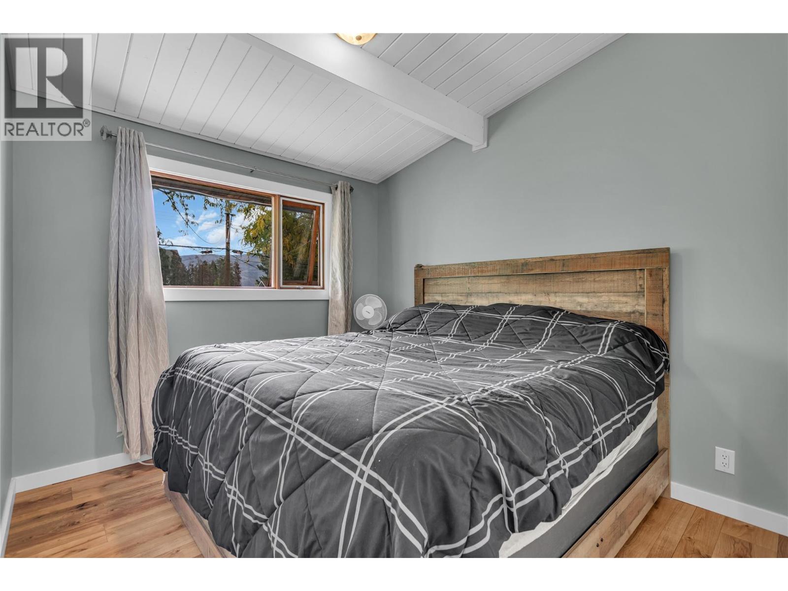  1415 Highland Drive South, Kelowna