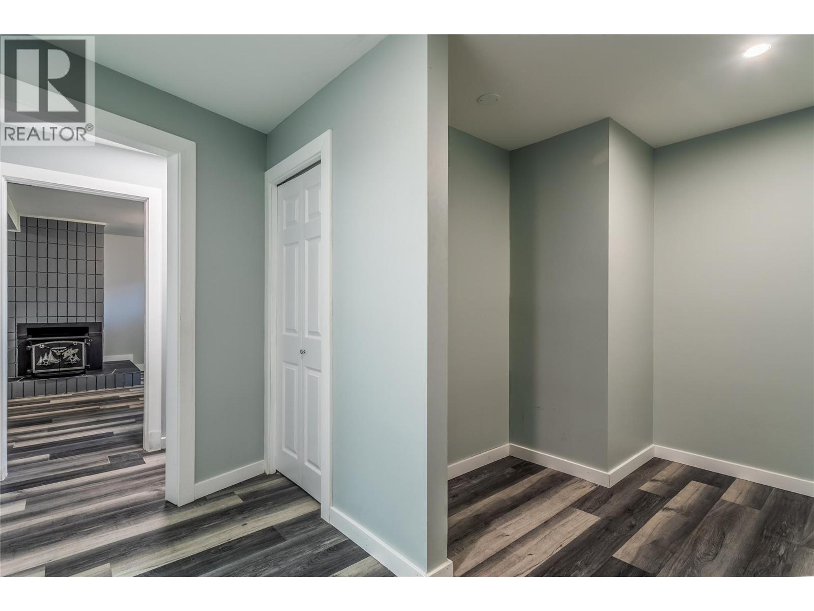 1415 Highland Drive South, Kelowna