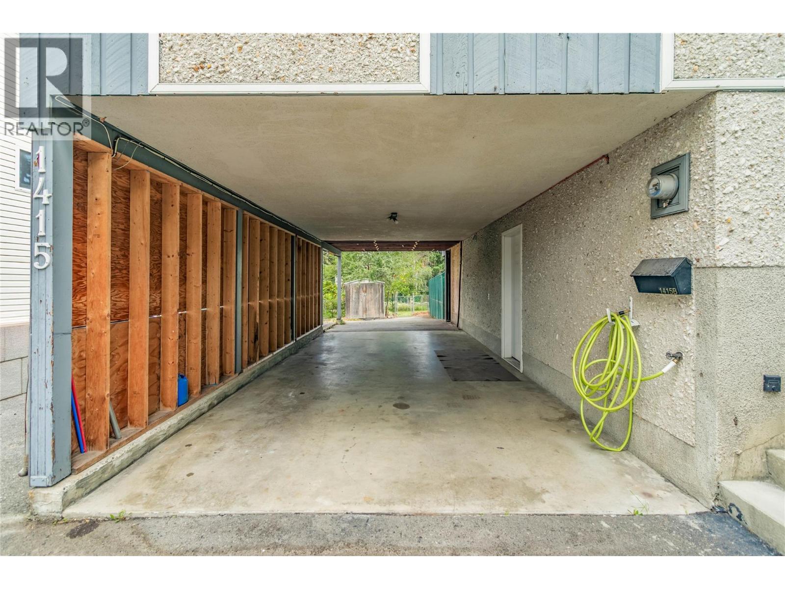  1415 Highland Drive South, Kelowna