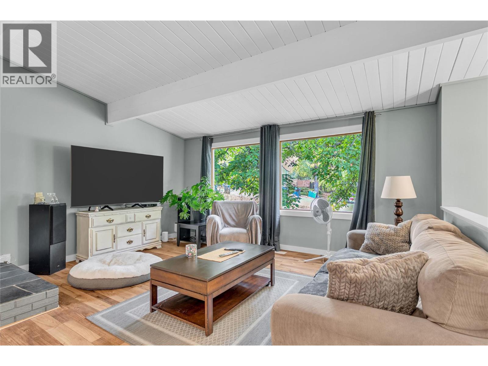  1415 Highland Drive South, Kelowna