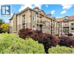 302 2120 Shannon Ridge Drive, West Kelowna