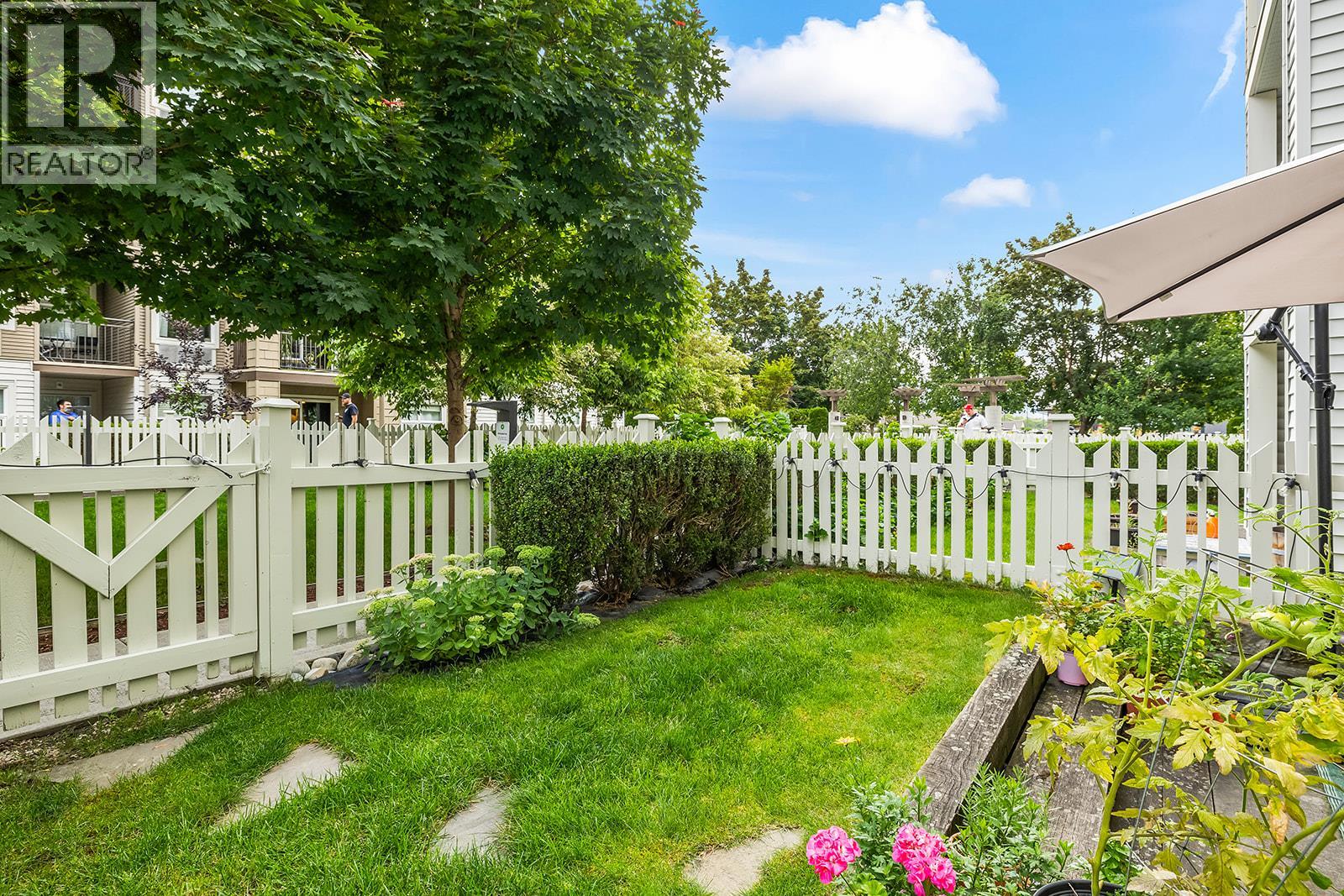 111 539 Yates Road, Kelowna