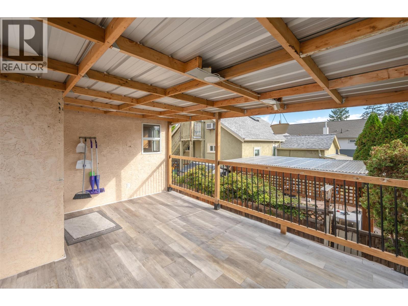  10703 Prairie Valley Road, Summerland