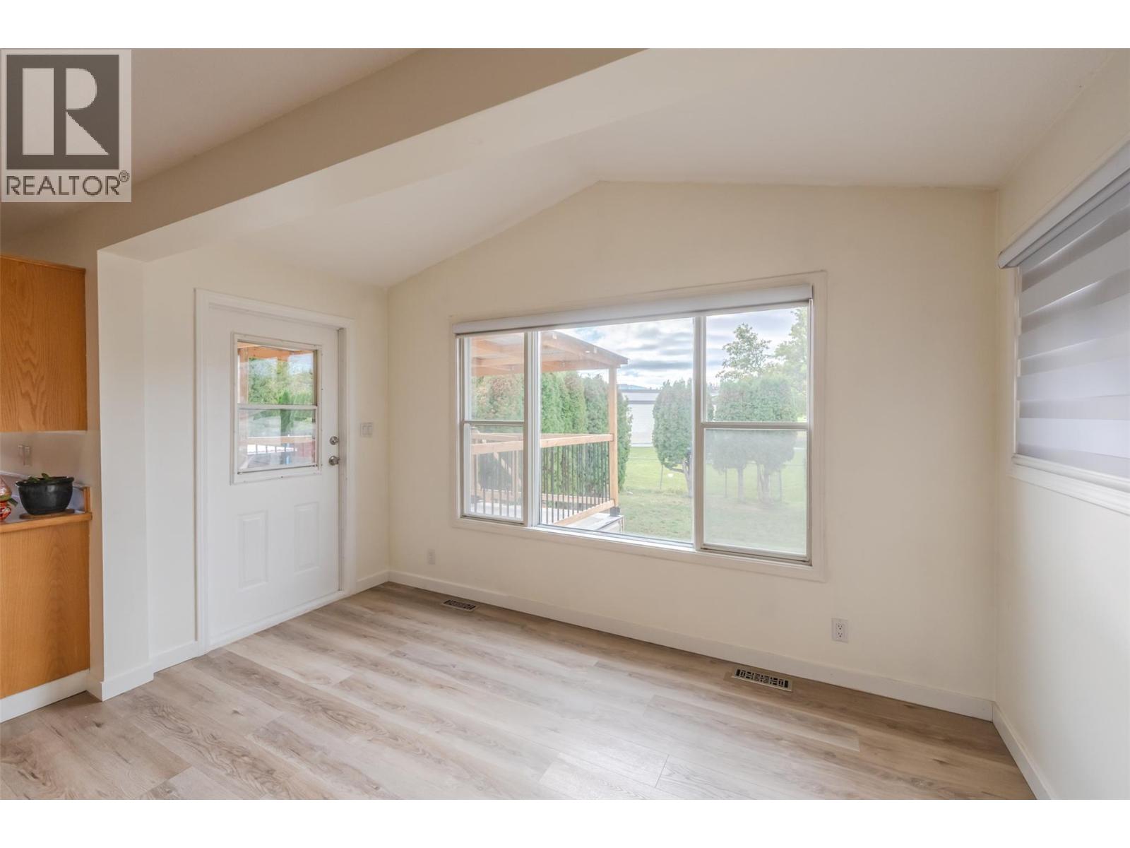  10703 Prairie Valley Road, Summerland