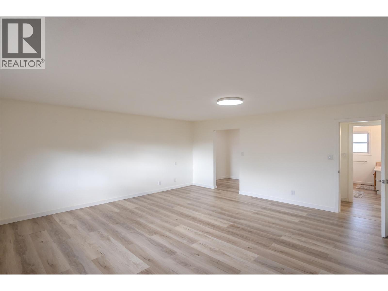  10703 Prairie Valley Road, Summerland