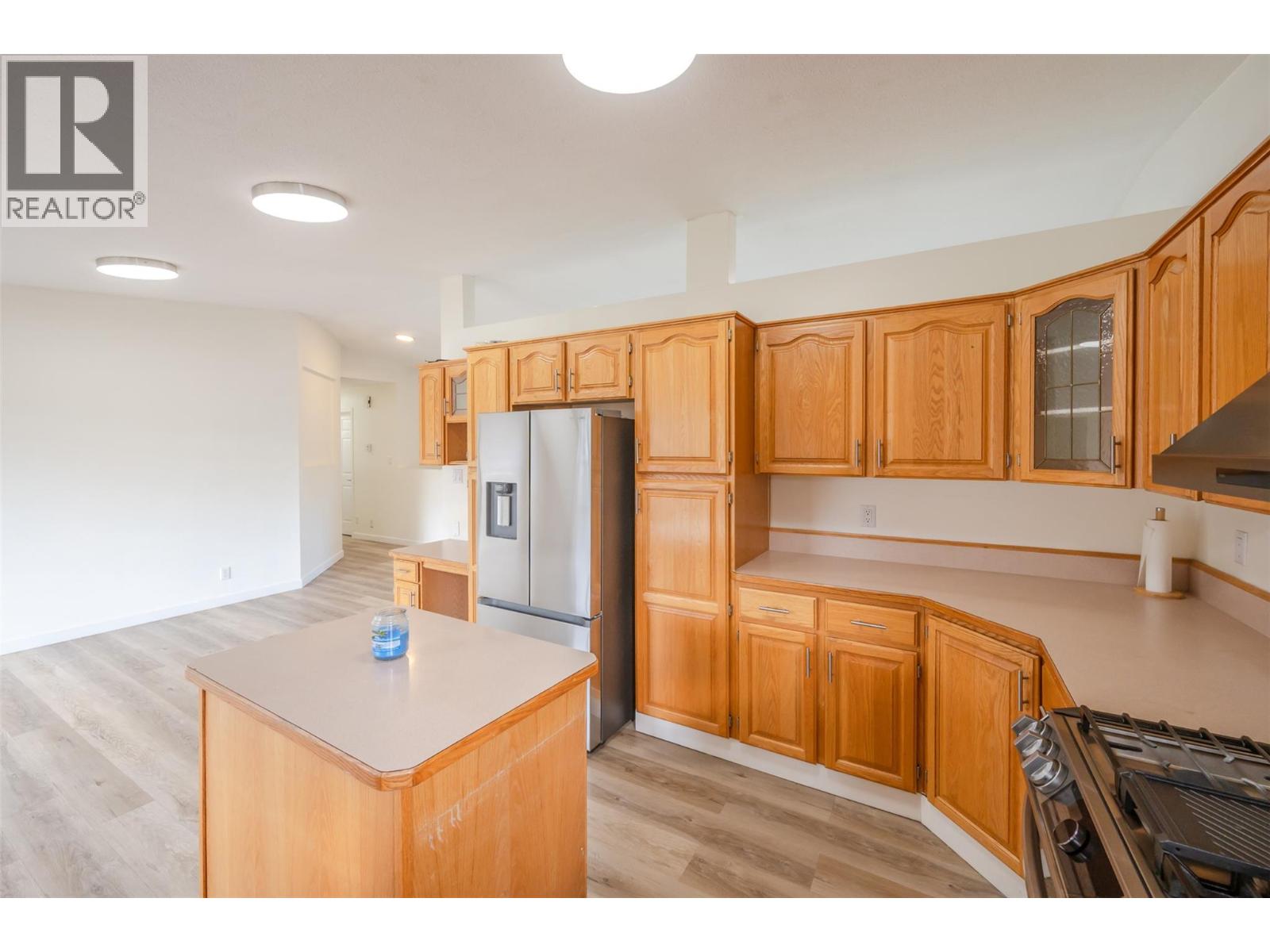  10703 Prairie Valley Road, Summerland