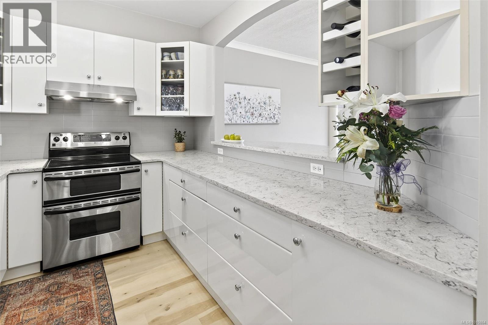 303 50 Songhees Road, Victoria