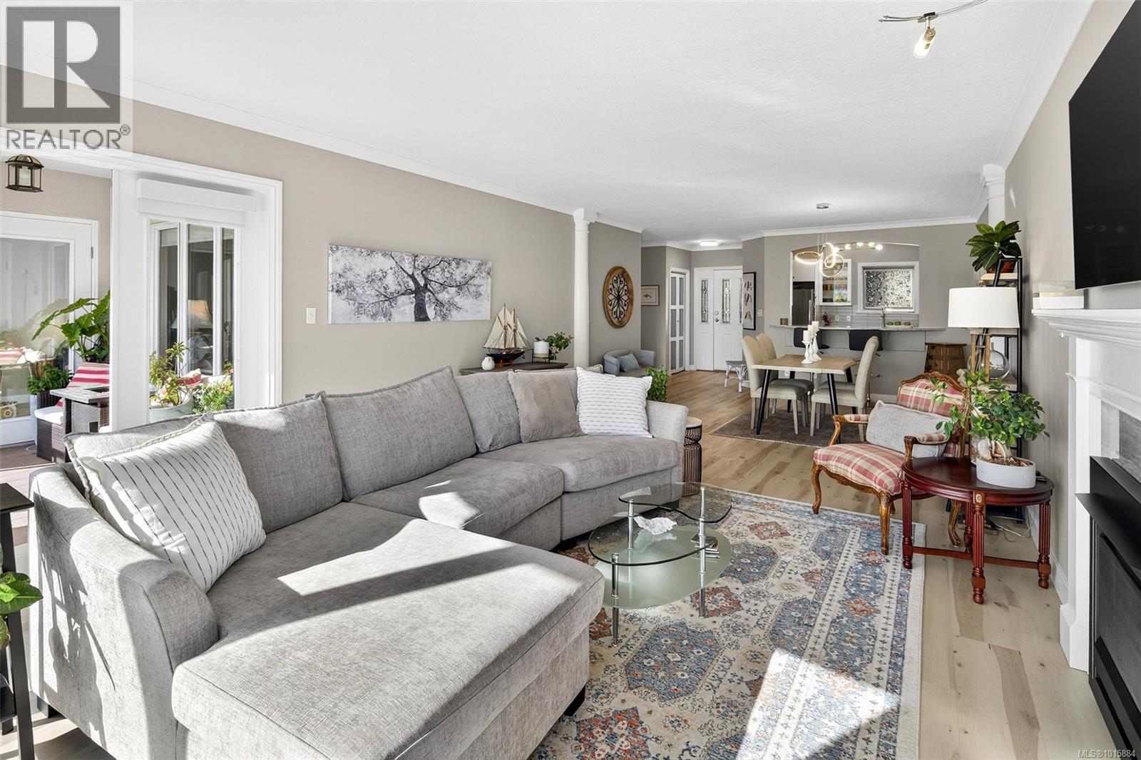 303 50 Songhees Road, Victoria