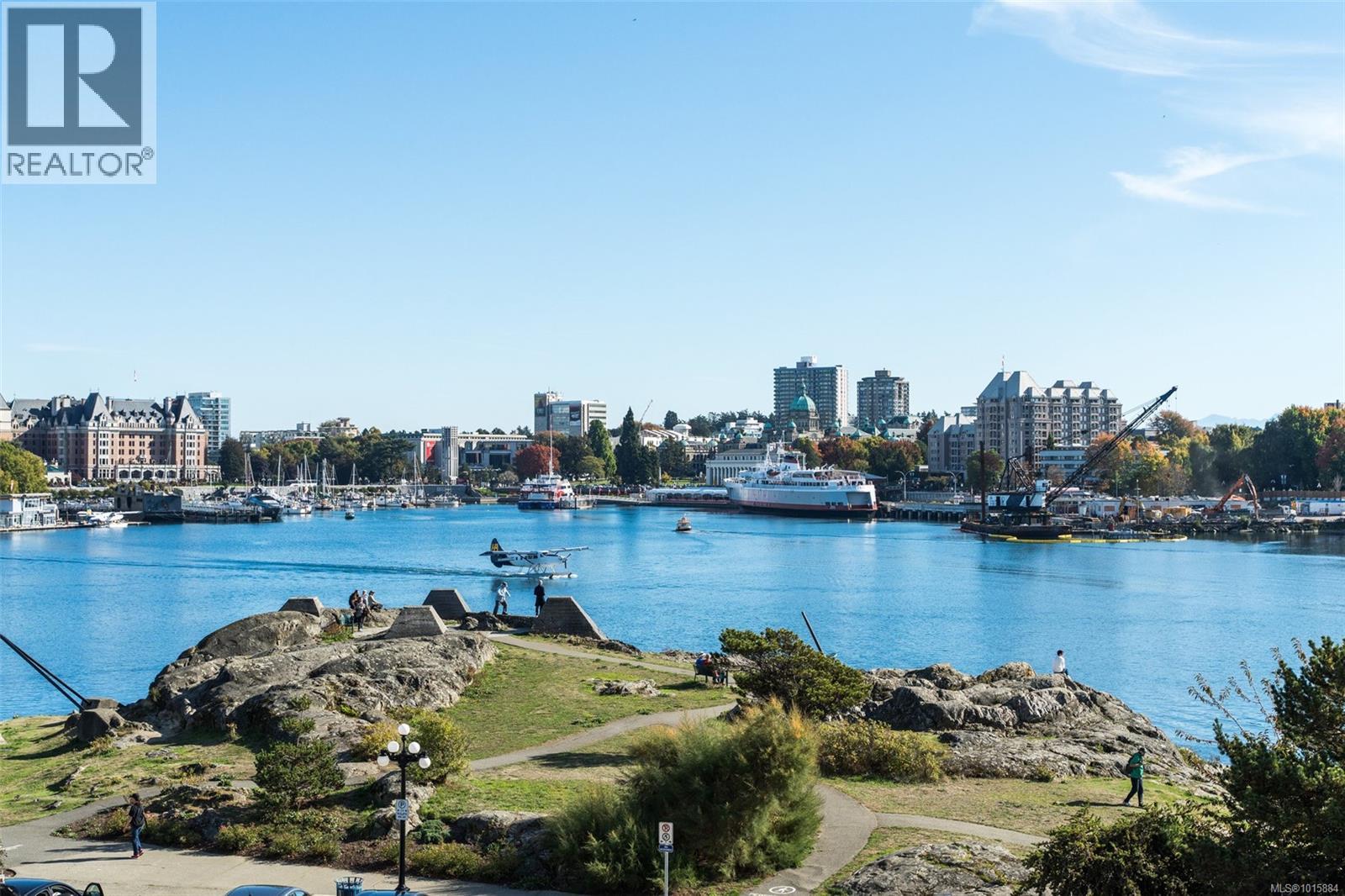 303 50 Songhees Road, Victoria
