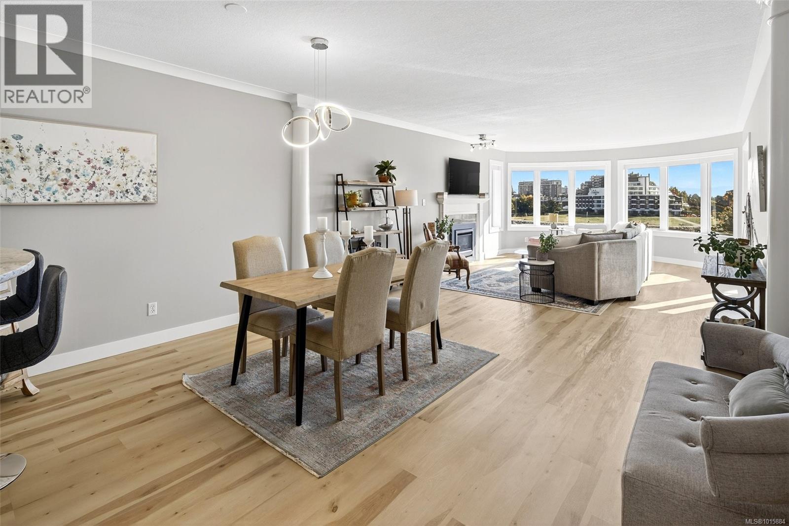 303 50 Songhees Road, Victoria