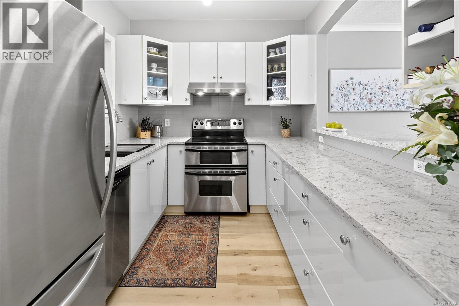303 50 Songhees Road, Victoria