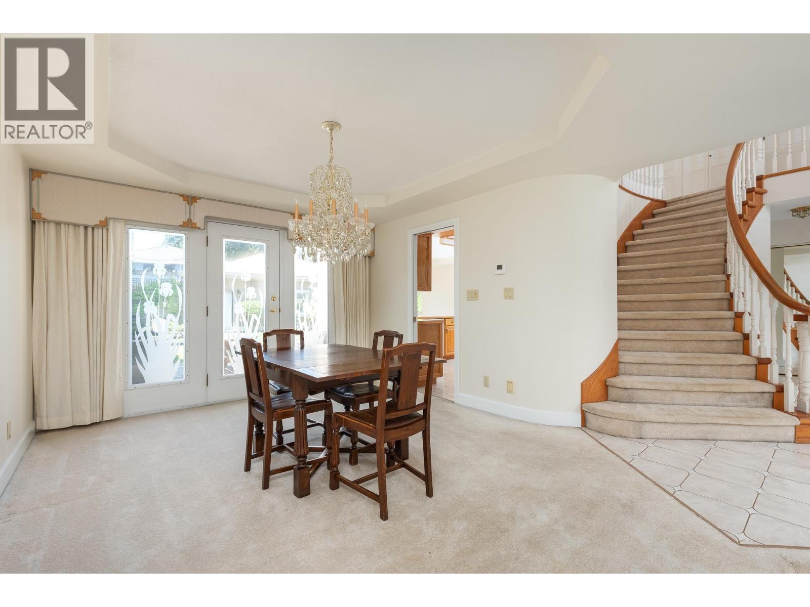 912 FIFTH STREET, New Westminster