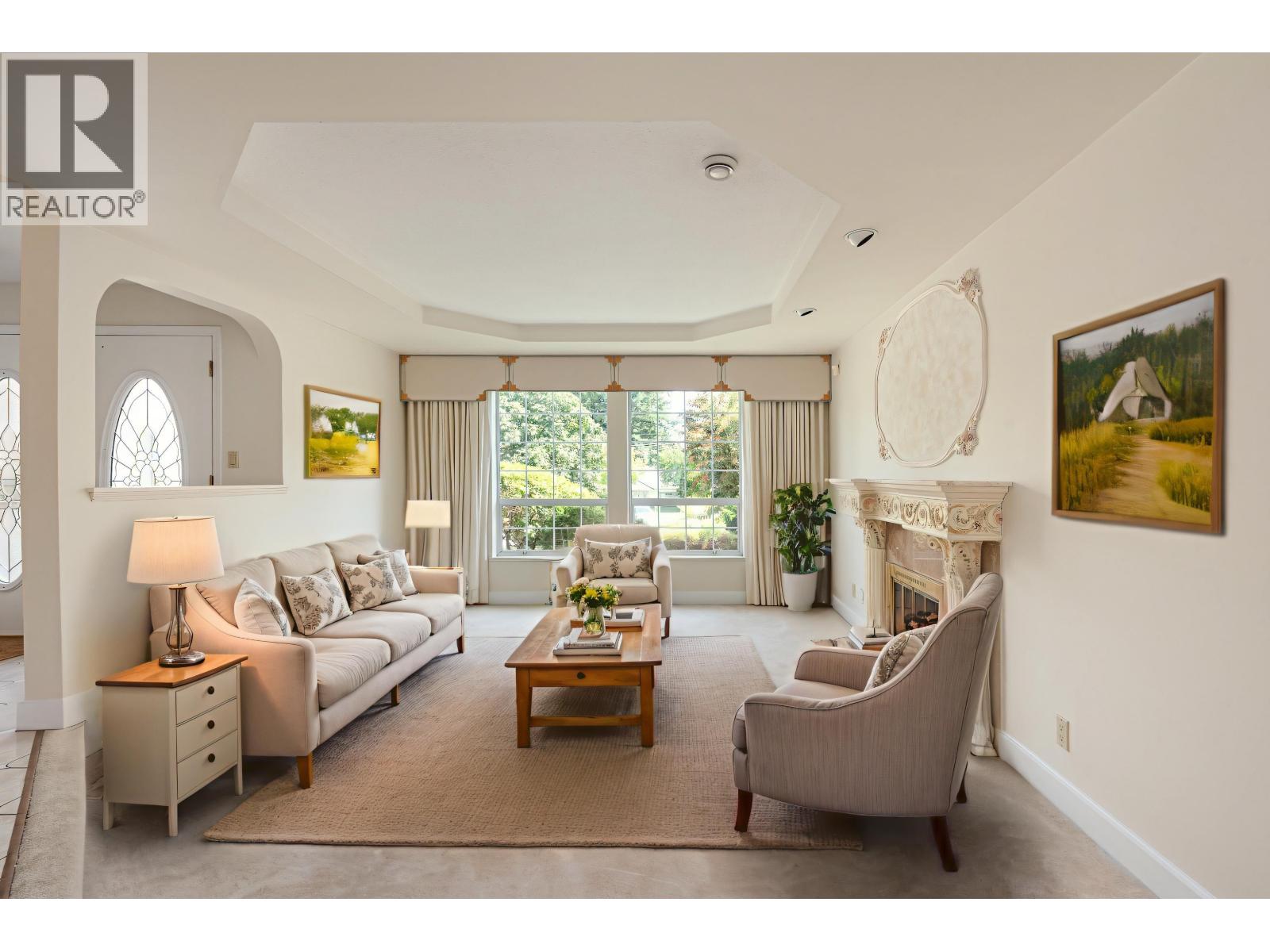 912 FIFTH STREET, New Westminster