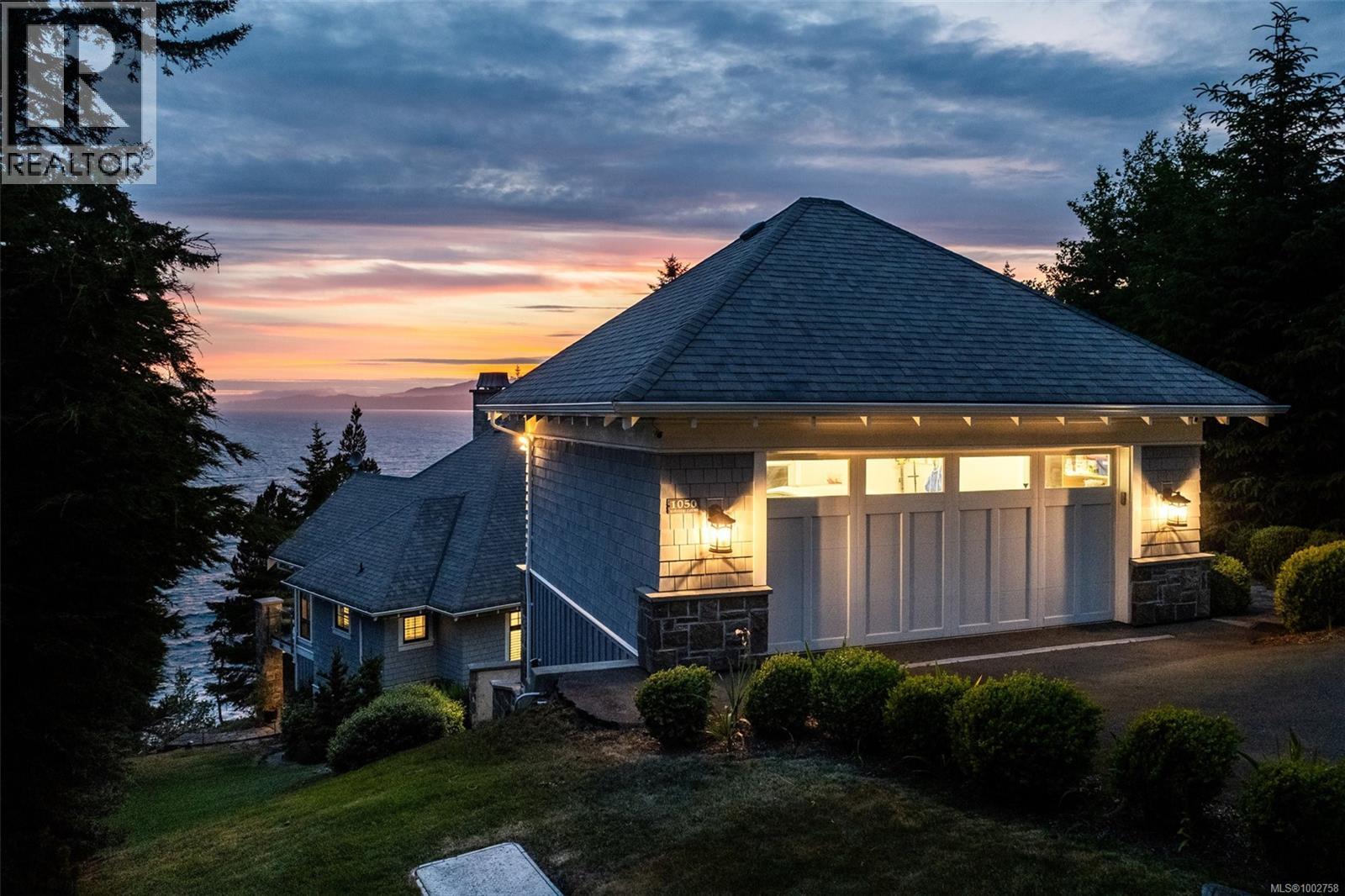  1050 Roxview Court, Sooke