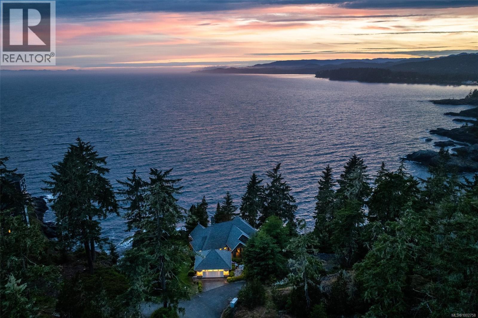 1050 Roxview Court, Sooke