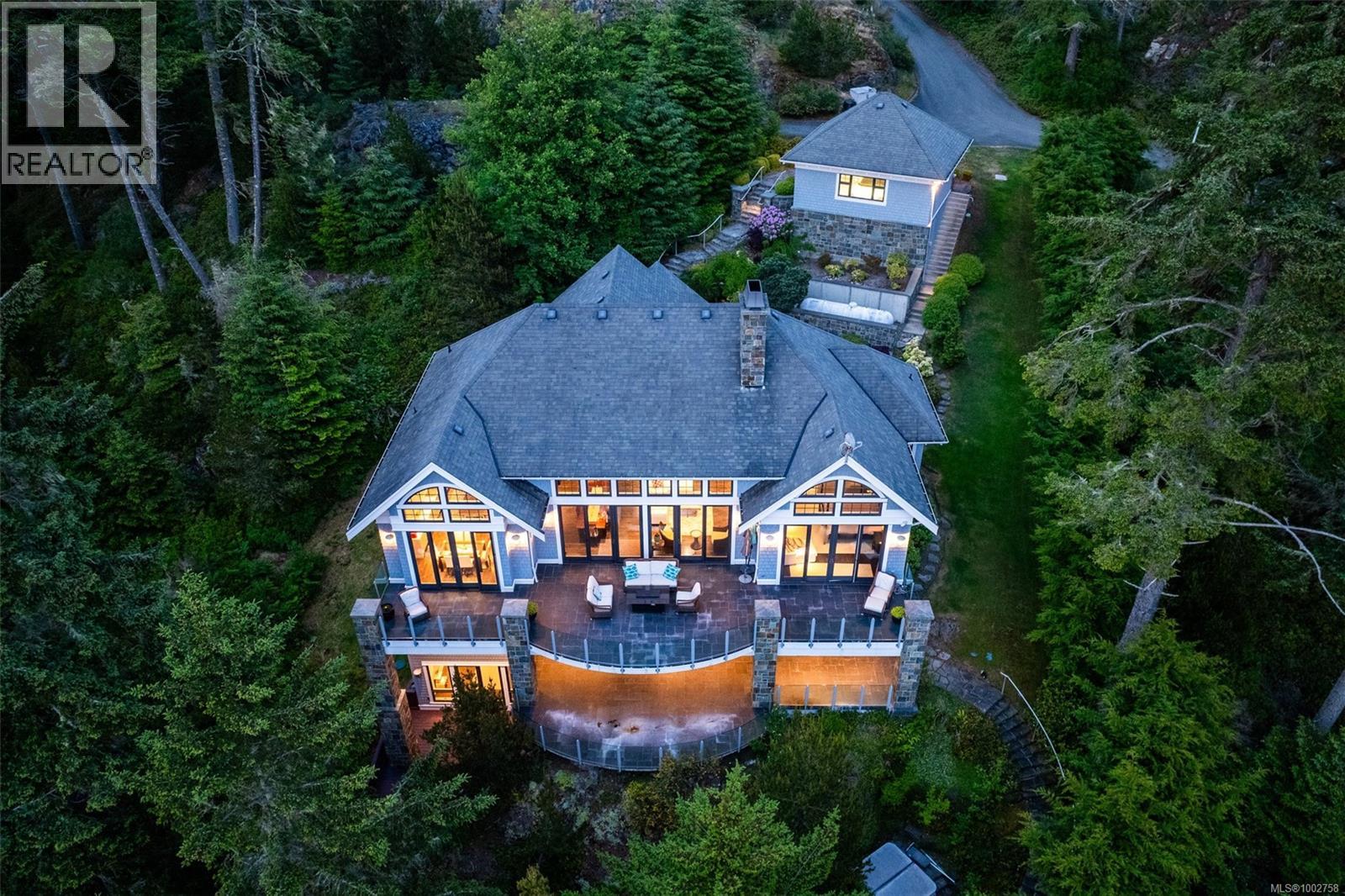  1050 Roxview Court, Sooke