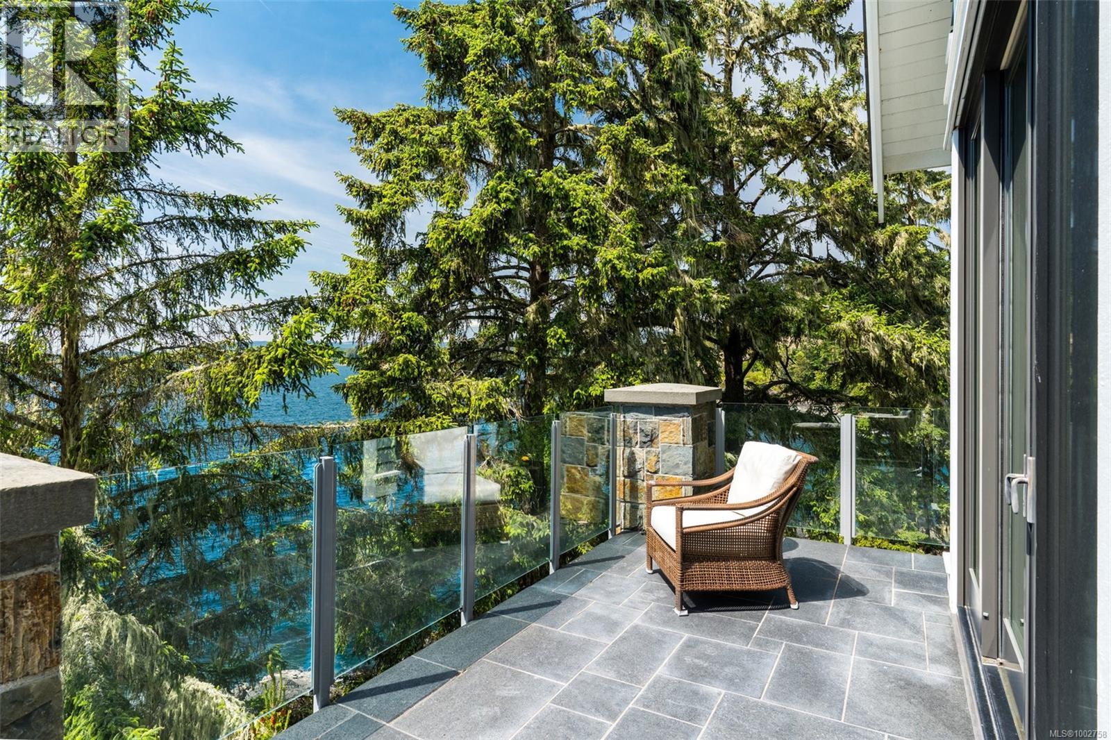  1050 Roxview Court, Sooke