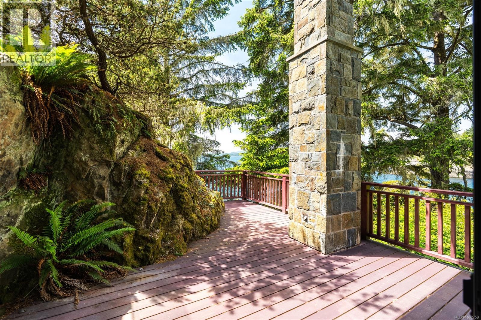  1050 Roxview Court, Sooke