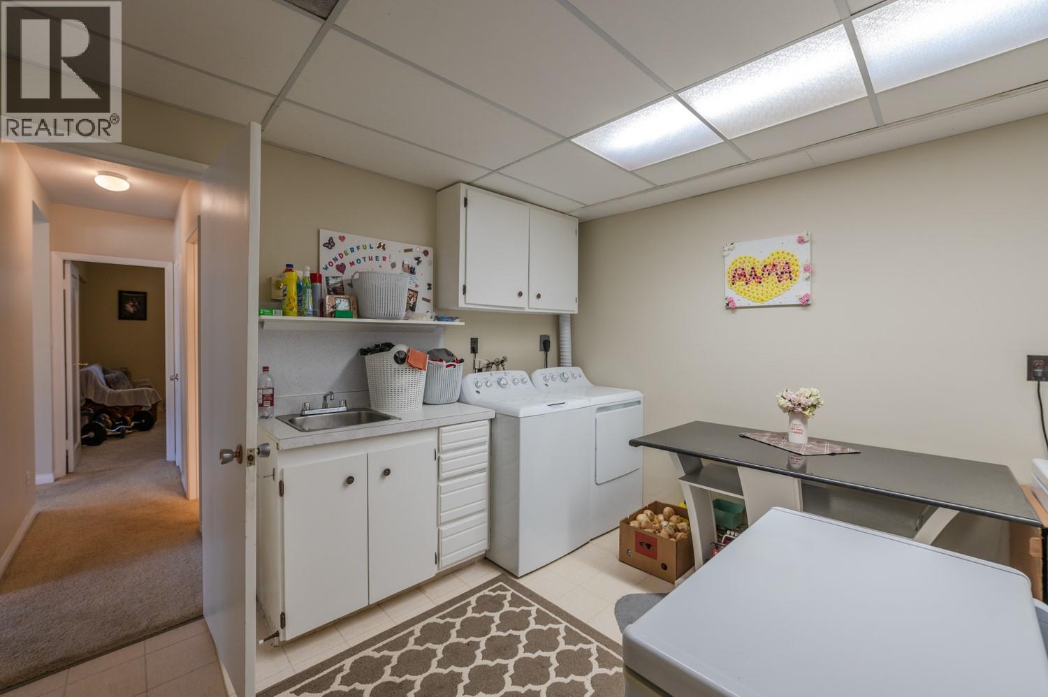  6764 LAKESIDE Drive, Oliver