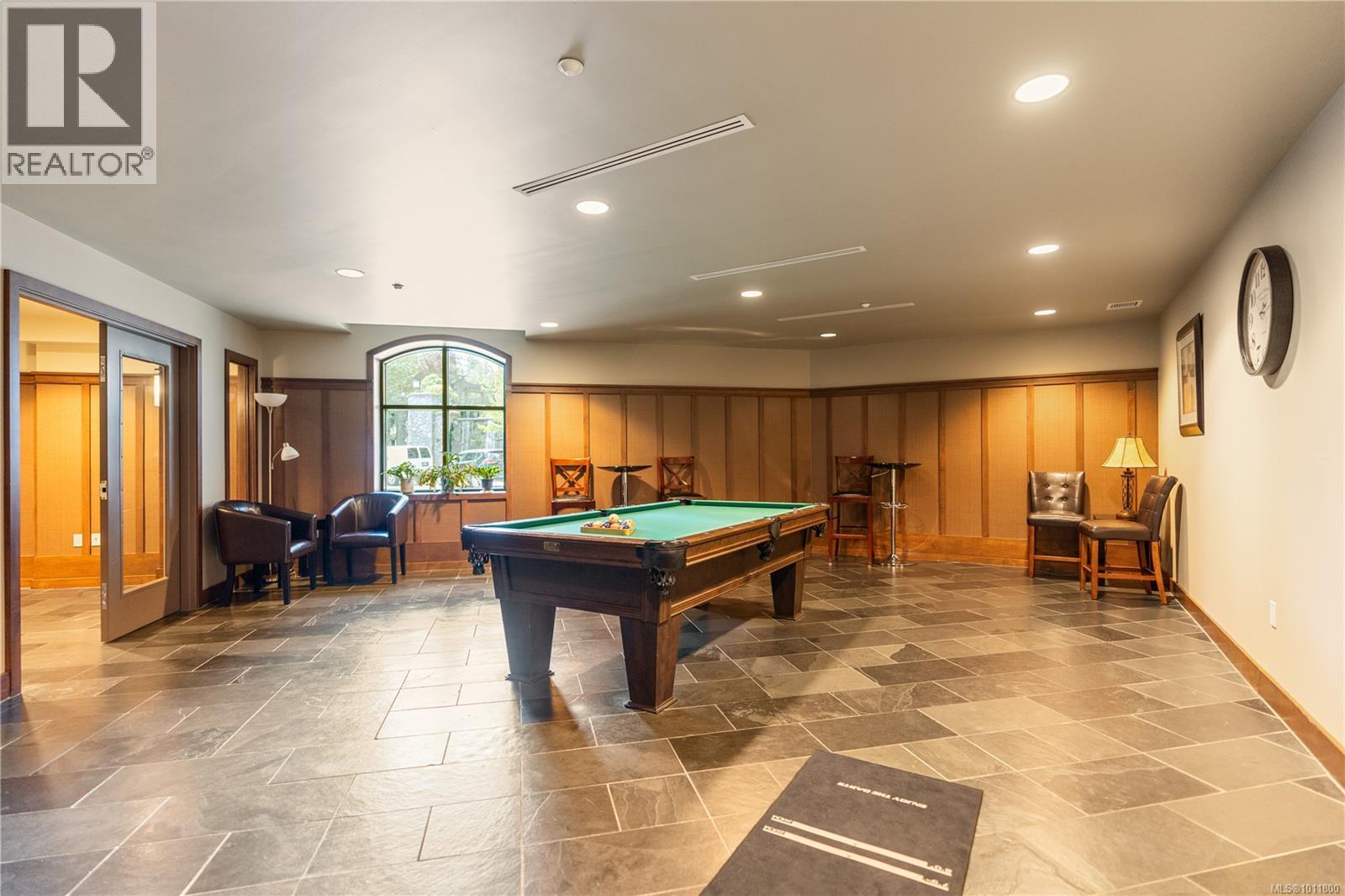 310 1400 Lynburne Place, Langford