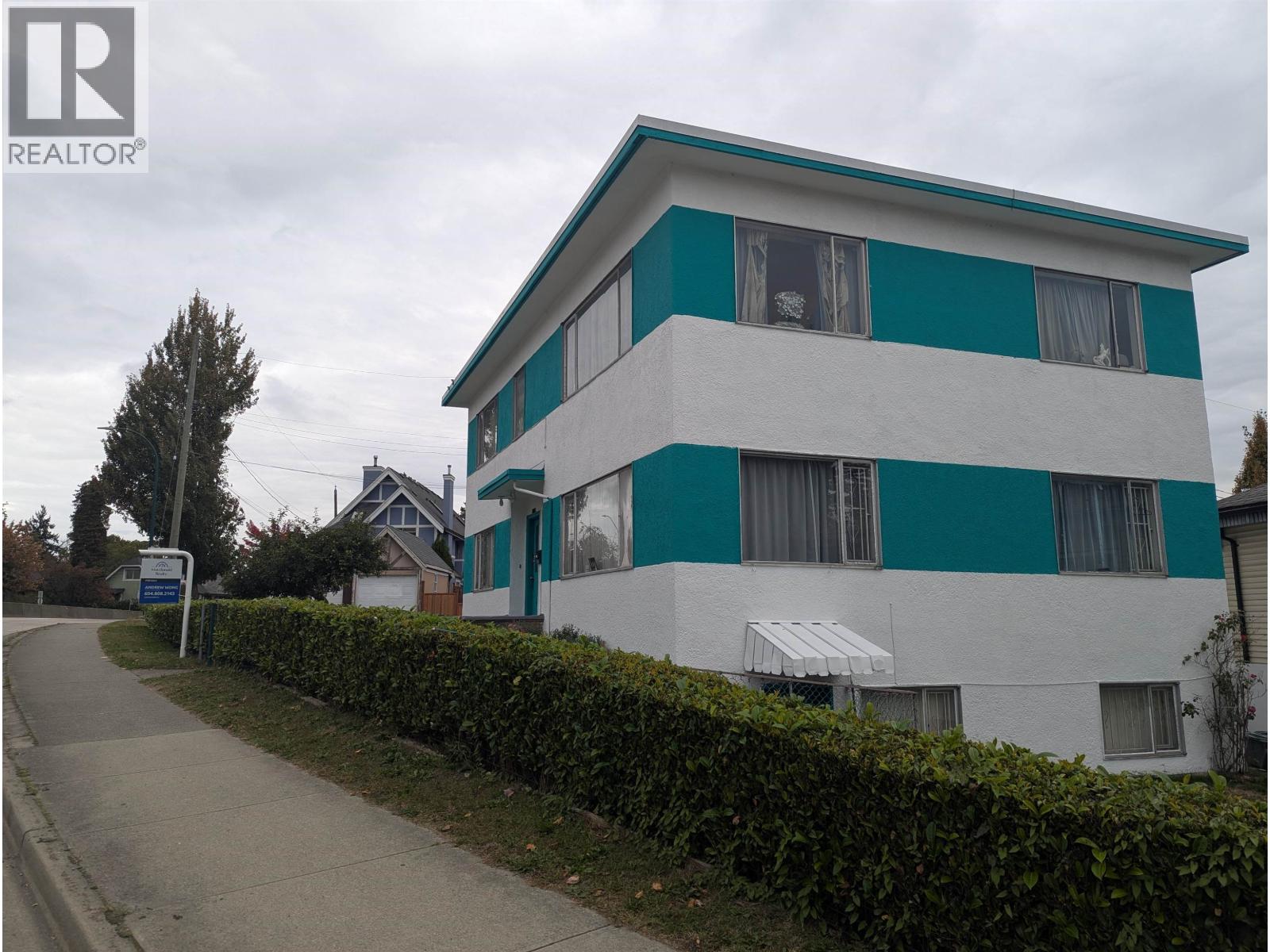 2984 CLARK DRIVE, Vancouver