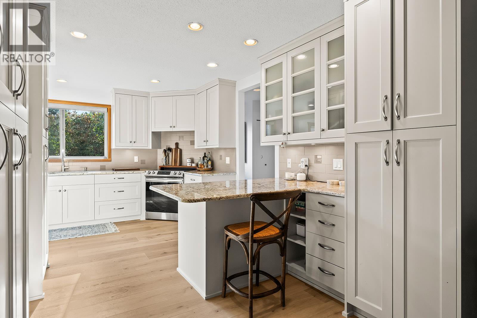  1523 Mission Ridge Drive, Kelowna