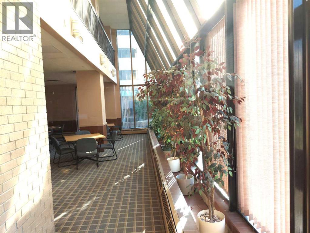 Single Family House for Sale in    Avenue SW Beltline Calgary 