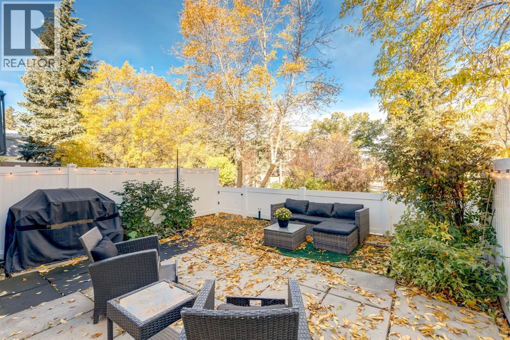 80 Brae Glen Lane SW, Calgary, Alberta